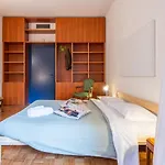 Pensión Central Guest House